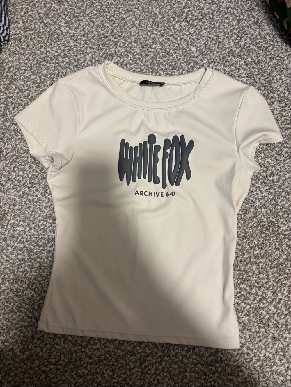 White Fox Boutique Cream Short Sleeve Logo Tee